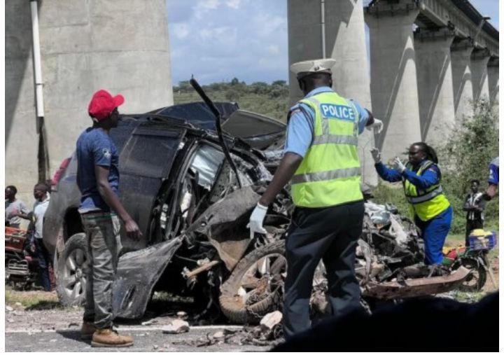 In Kenya, six cars collided with a motor vehicle, killing seven people.